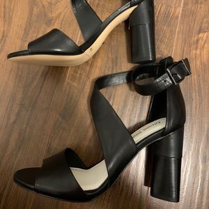 Gianni Bini black wrap ankle heels